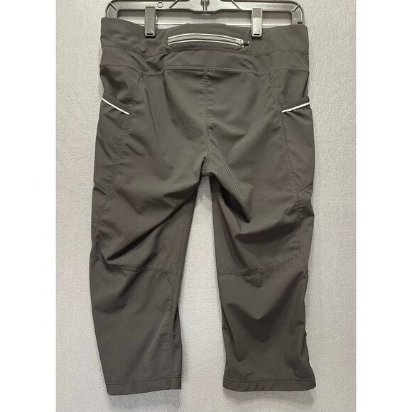 Athleta women's black capri athletic leggings sz m activewear sportswear - Picture 2 of 5